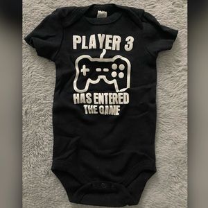 BabiEssentials Baby Short Sleeve Gamer Bodysuit - Newborn